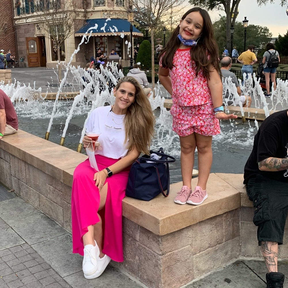 Meet your Posher, Alexandra